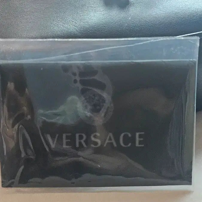 [BUNJANG] Versace Gold Medusa Logo Shoulder Bag Black / 베르사체 금장 로고 숄더백 블랙