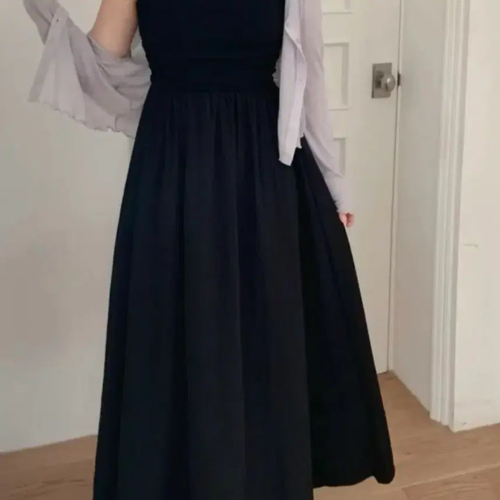 [SOLD OUT] (새상품)플랫퍼 블랙 옆셔링 캡내장 플레어 나일론 뷔스티에 나시 롱원피스
