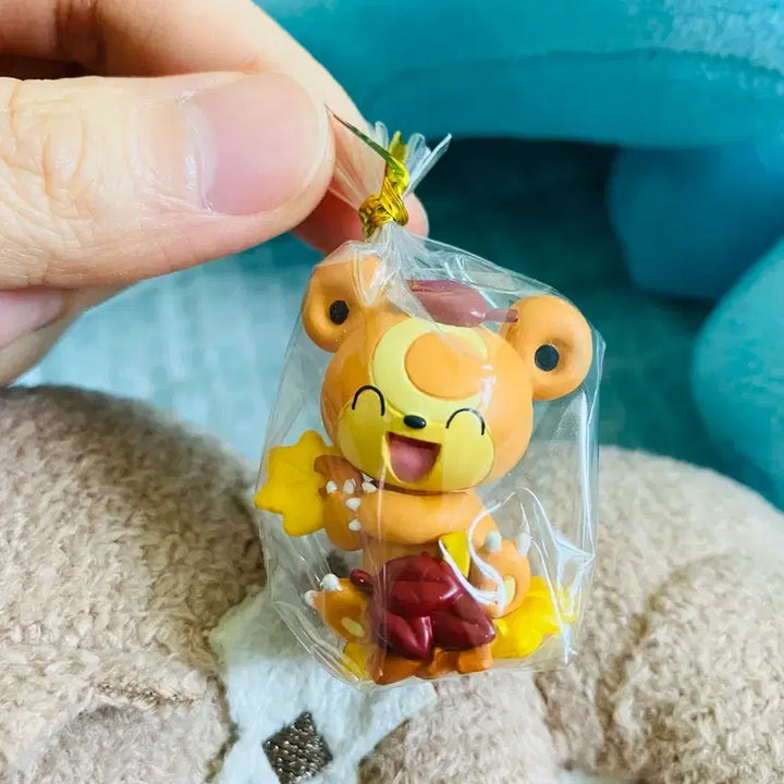[SOLD OUT] 포켓몬스터 단풍놀이 깜지곰 피규어