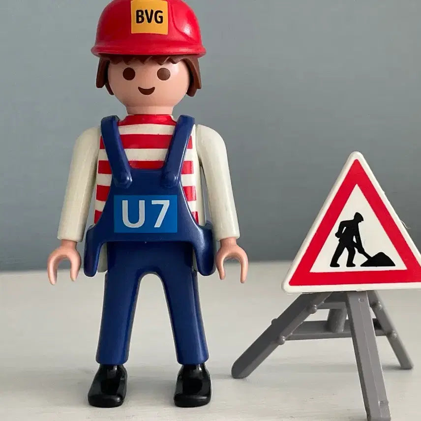 [BUNJANG] Playmobil BVG Worker Overalls Figure / 중고 플레이모빌 BVG 멜빵 작업공