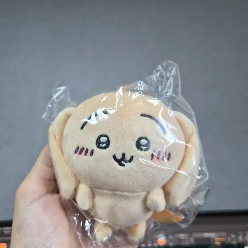 [BUNJANG] Chiikawa Robber Usagi Plush / 치이카와 롭이어우사기