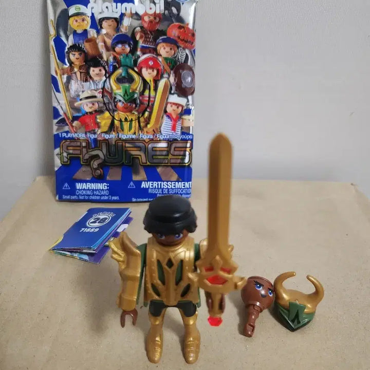 [BUNJANG] Playmobil My Favourite Series 28 Golden Knight / 플레이모빌 미피28 황금기사 개봉 조립 판매