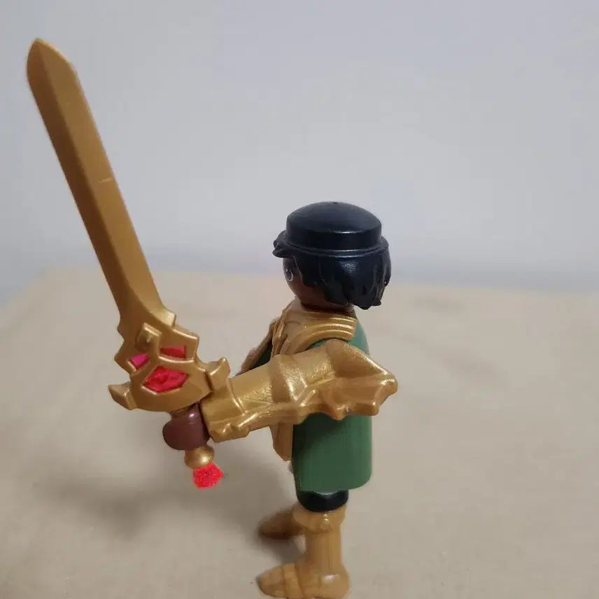[BUNJANG] Playmobil My Favourite Series 28 Golden Knight / 플레이모빌 미피28 황금기사 개봉 조립 판매