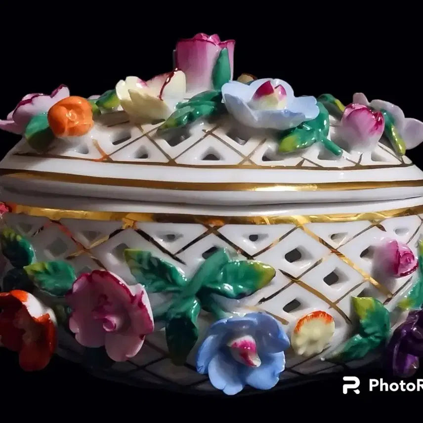 [BUNJANG] Vintage Floral Porcelain Filigree Trinket Box / 빈티지 꽃포지 투각 도자기 트링켓