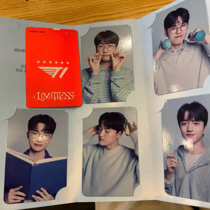 [BUNJANG] T1 Woori Bank Photocard Bundle Set / 우리은행 t1 포토카드 소장용카드 레드 일괄