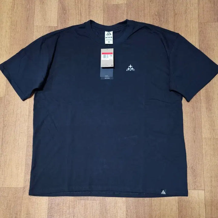 [BUNJANG] Nike ACG Mystery Lights Glow-in-the-Dark T-Shirt / 나이키 ACG 미스테리 라이츠 야광 반팔티
