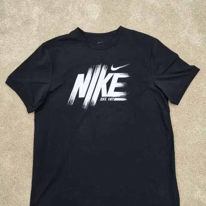 [BUNJANG] Nike Dri-FIT Performance T-Shirt XL Black / 나이키 DRI-FIT 기능성 반팔티입니다.