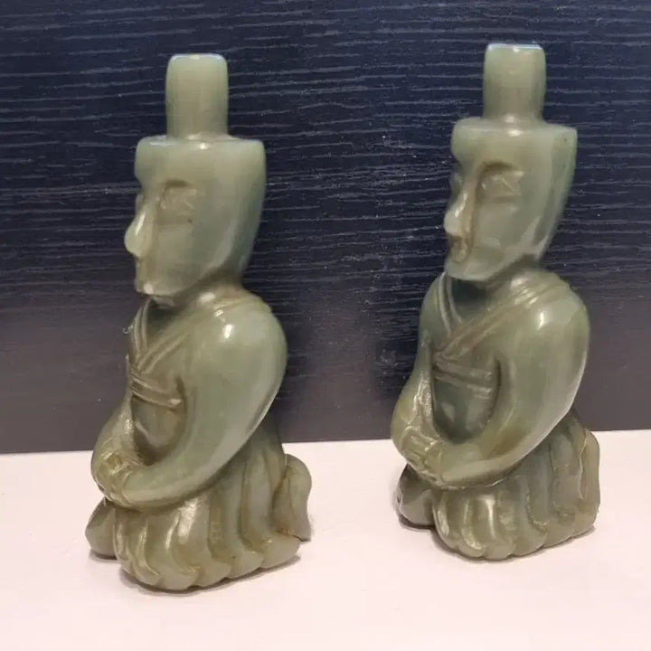 [BUNJANG] Two Jade Figure Sculptures / 청옥 인물상 조각품 두점