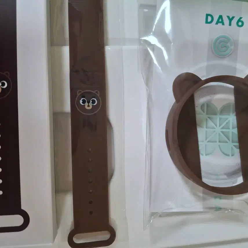 [BUNJANG] Day6 "Made It" Watch Custom Parts Bundle Set (Strap, Ring Cover) / 데이식스 마데워치,방 커스텀 2종(스트랩, 링커버) 일괄