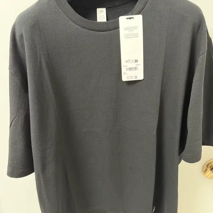[BUNJANG] ALO Basic Short Sleeve T-Shirt (Black, White, Grey) - XL / 알로 반팔티 블랙/화이트/그레이 xl