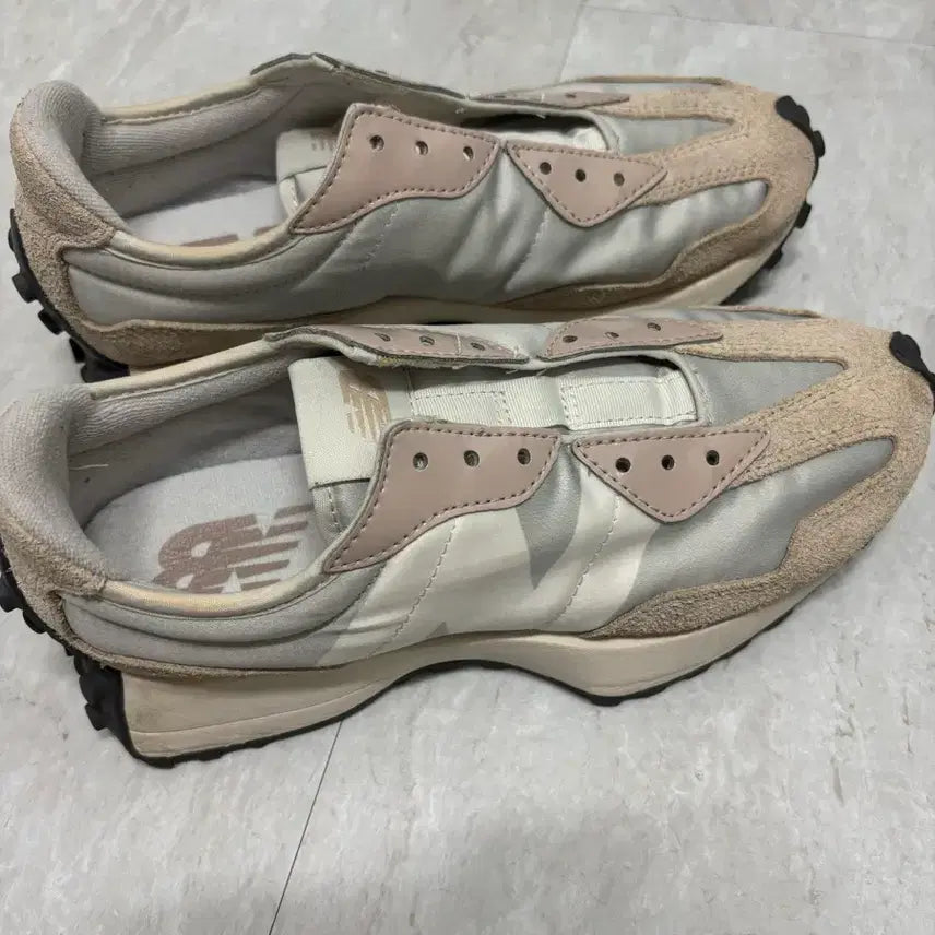[SOLD OUT] 뉴발란스 327 WS327SFA 250