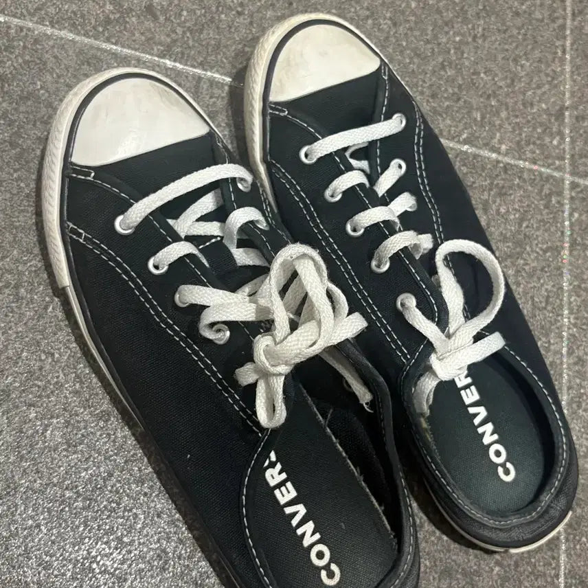 [BUNJANG] Adidas Mule Shoes Size 230 / 아디다스 뮬 230