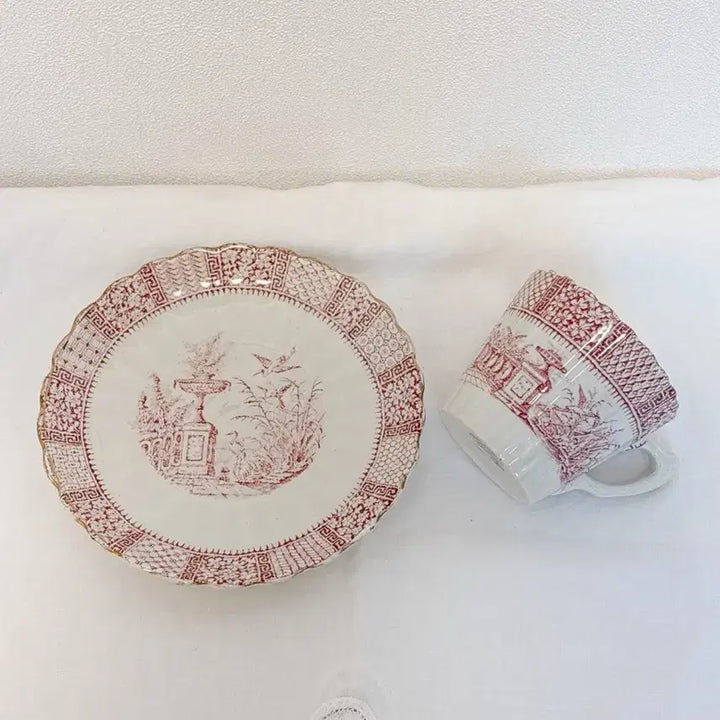 [BUNJANG] French Antique Lunéville Red Lace Cup &amp; Saucer / 프렌치 앤틱 떼흐드페 르네빌 컵앤소서