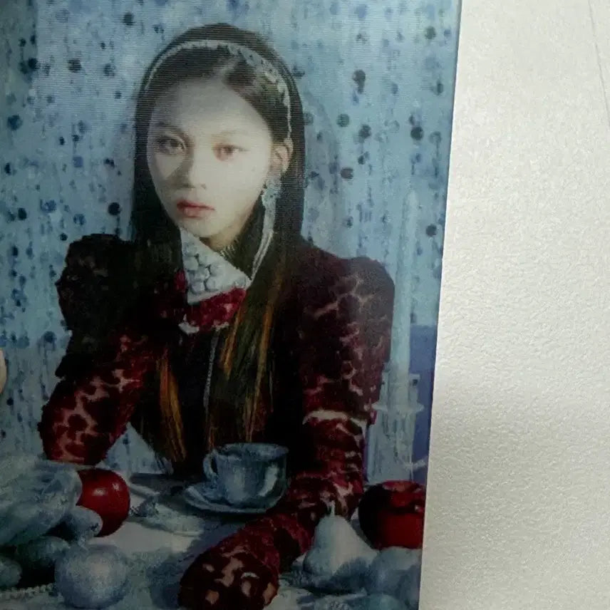 [BUNJANG] GFRIEND VIVIZ Umji Apple Hologram Photocard / 여자친구 비비지 엄지 애플 홀로그램 포카