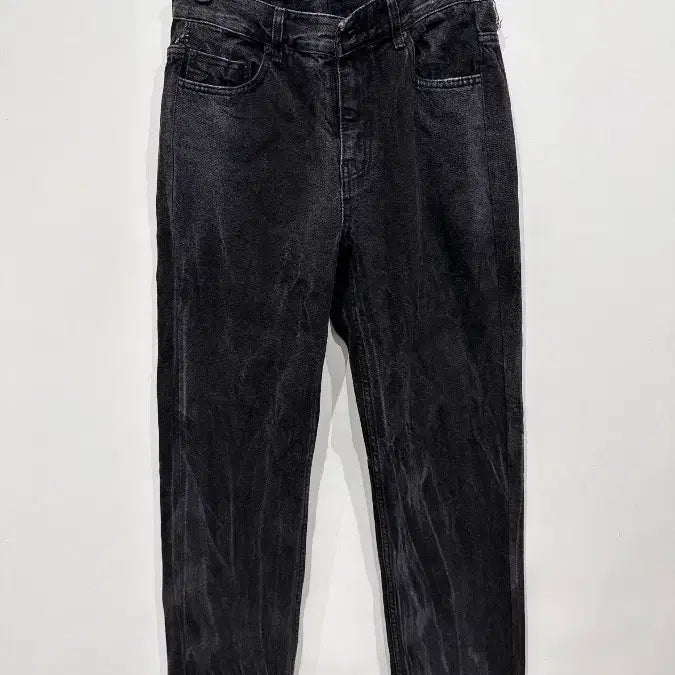 [SOLD OUT] [M] 위웰던 x 마인드 블랙 워싱 데님 진