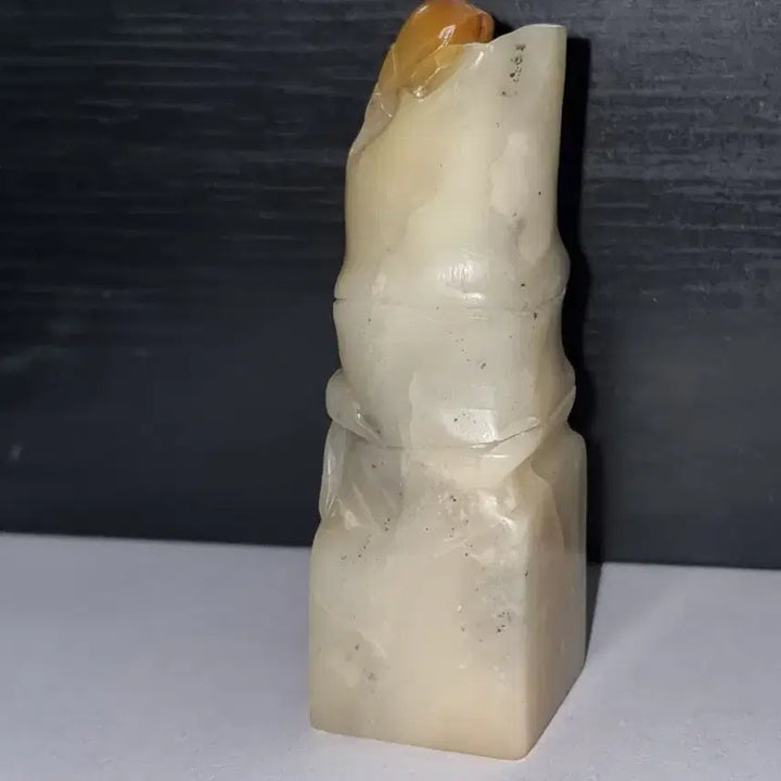 [BUNJANG] Jade Seal with Bamboo Joint and Insect Carving / 옥도장 죽절에 곤충이 붙어있습니다