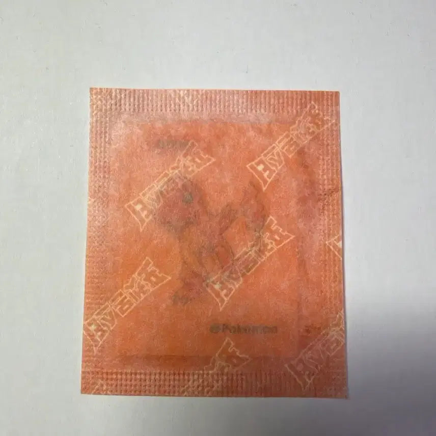 [BUNJANG] Charmander Sticker 30th Anniversary Pokemon / 파이리 띠부실 뉴포켓몬 30주년