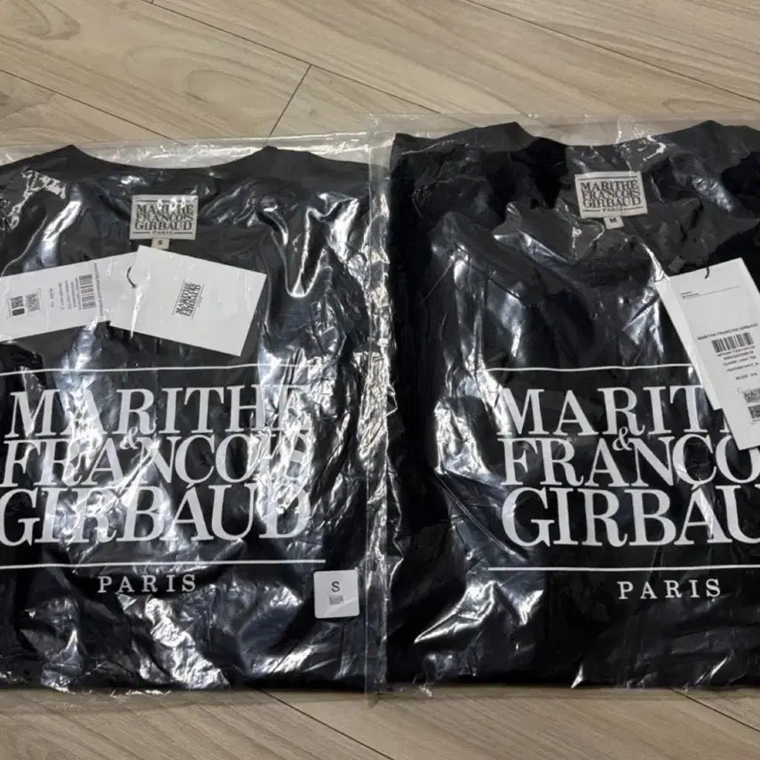 [SOLD OUT] 새상품))마리떼 프랑소와 저버 반팔 네이비S/M