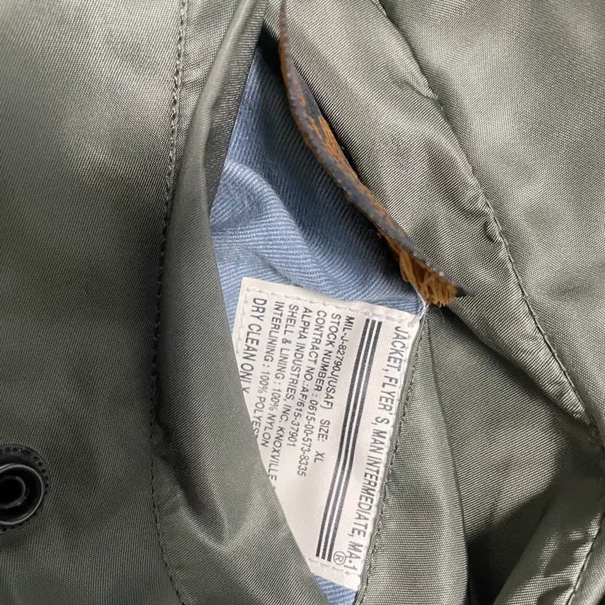 [BUNJANG] Alpha Industries 90s MA-1 Vintage Flight Jacket XL / 알파인더스트리 90s ma-1 XL 빈티지 항공점퍼