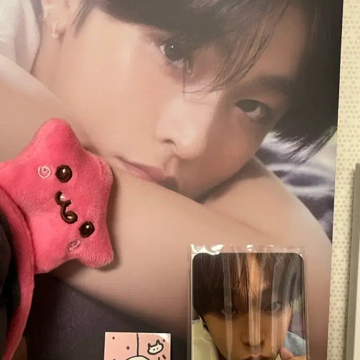 [BUNJANG] NCT WISH Summer Exhibition Riku Photobook &amp; Summer Charm Photocard Bundle Set / 엔시티 위시 여름 전시회 포토북 여름나기부적 특전 포카 일괄