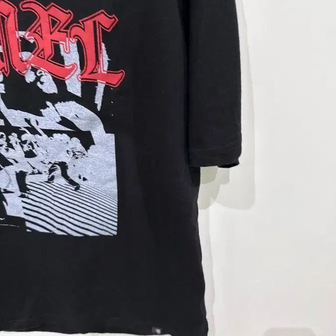 [SOLD OUT] [L] 카멜 워크 그래픽 프린트 블랙 반팔 티셔츠