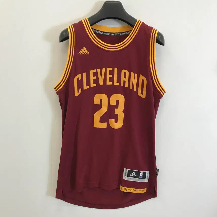 [SOLD OUT] 아디다스 NBA 클리블랜드 르브론제임스 스윙맨 [S]