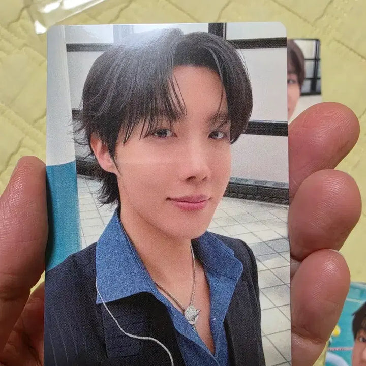 [BUNJANG] BTS J-Hope Arirang Japan Lucky Draw Photocard / BTS 방탄 아리랑 일본 도쿄 럭드 제이홉 j hope