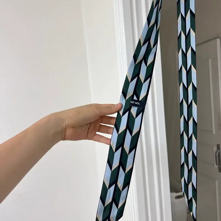 [BUNJANG] Tom Greyhound Twilly Scarf / 한섬 톰그레이하운드 트윌리 스카프 / 타임 더캐시미어 오즈세컨 스타일