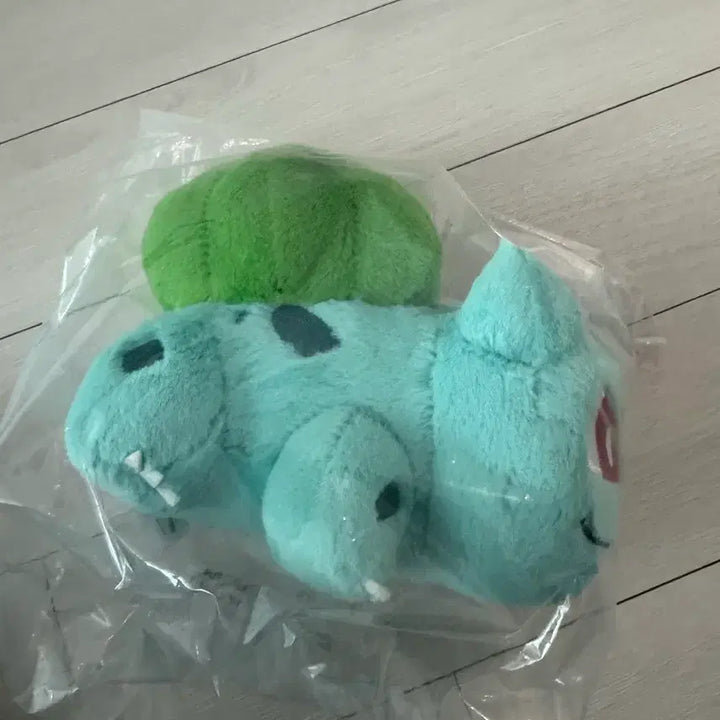 [BUNJANG] Pokemon 30th Anniversary Ichiban Kuji C Prize Bulbasaur Plush / 포켓몬스터 30주년 제일복권 이치방쿠지 C상 이상해씨