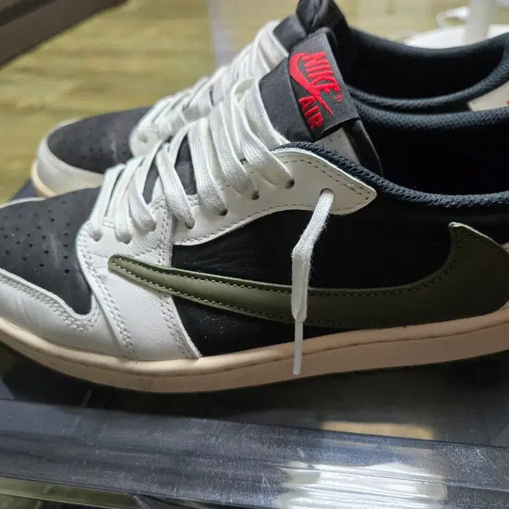 [BUNJANG] Air Jordan 1 Retro High OG Travis Scott Medium Olive / 조던 스캇 미디엄 올리브 270 판매합니다
