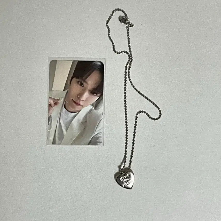 [BUNJANG] RIIZE Eunseok Christmas Necklace / 라이즈 은석 크리스마스 목걸이