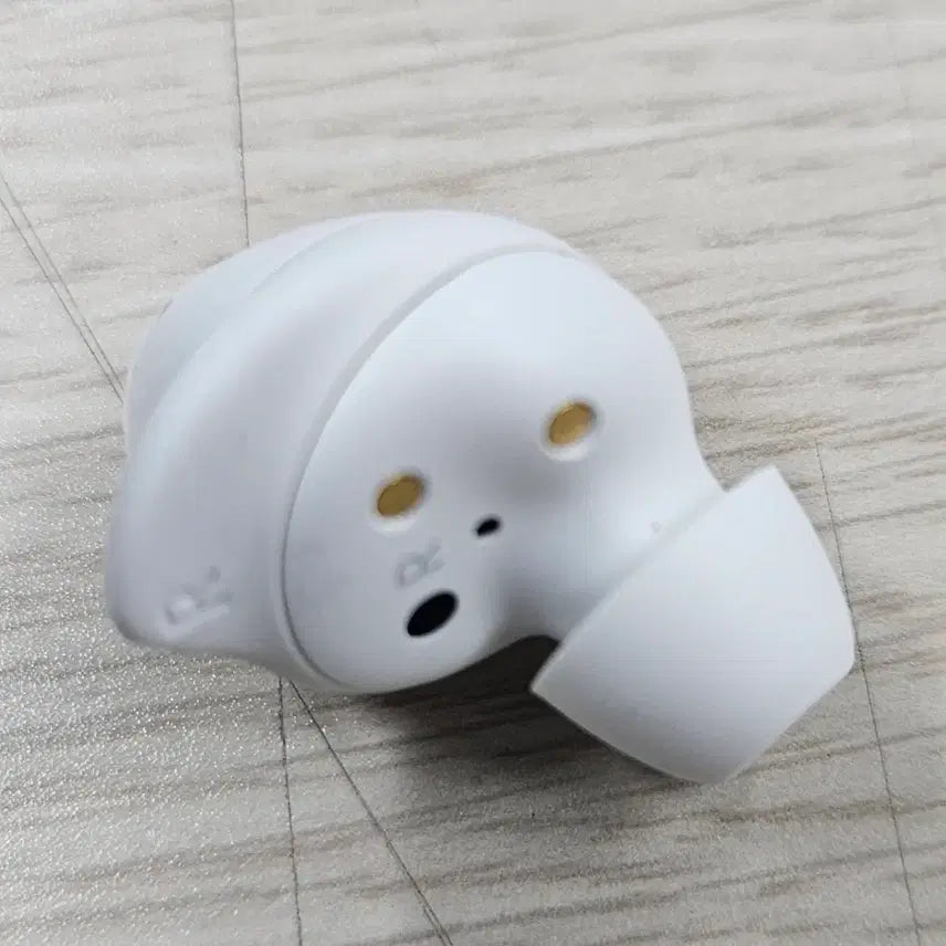 [BUNJANG] Samsung Galaxy Buds FE White Earbuds / 갤럭시 버즈 FE 화이트