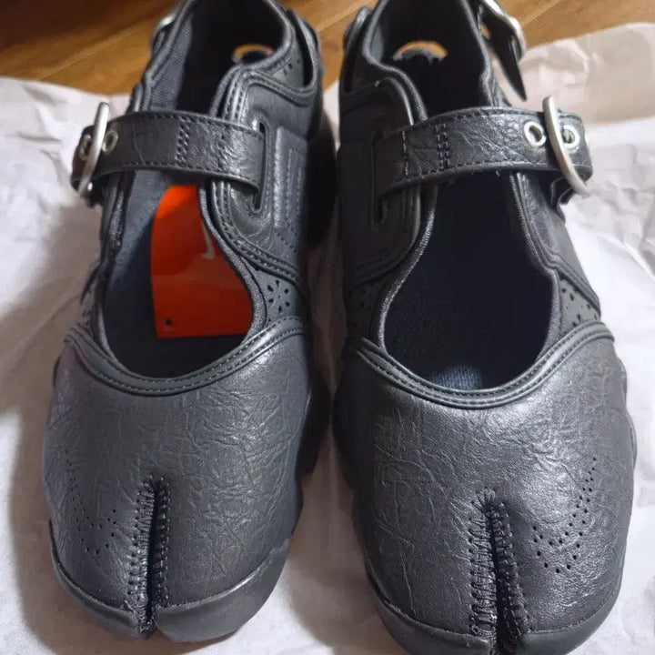 [BUNJANG] Nike Air Rift Anthracite Metallic Silver (W) 240 / (W) 나이키 에어 리프트 앤트러사이트 앤 메탈릭 실버 240