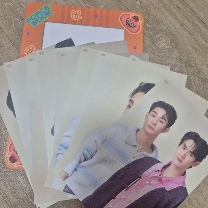 [BUNJANG] GMM Postbook Postcard Stand Set / gmm 포스북 엽서 스탠드 세트