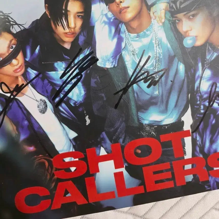 [BUNJANG] LONG SHOT Mini 1st Album Signed Album / 롱샷 미니 1집 친필 사인 앨범 비매