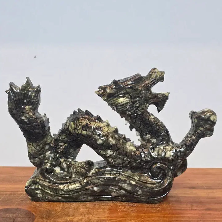 [BUNJANG] Vibrant Dragon Jade Stone Sculpture / 26061017 생동감 있는 용 옥 조각 수석 팝니다