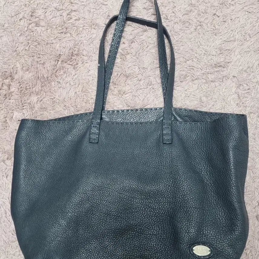 [BUNJANG] Fendi Selleria Full Leather Shoulder Bag / 펜디 셀러리아 통 가죽 숄더백 (정품)
