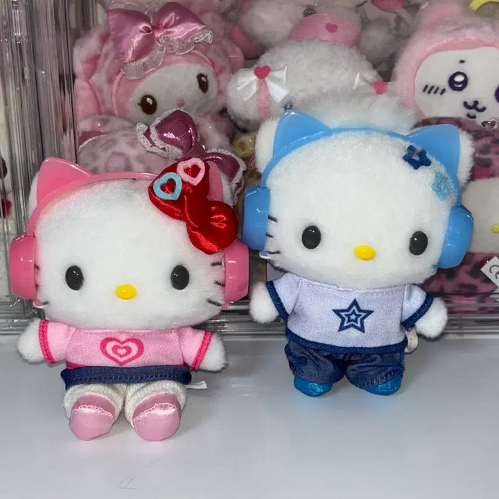 [BUNJANG] Sanrio Heisei Pop Kitty &amp; Daniel Plush Keychains Bundle Set / 산리오 헤이세이팝 키티, 다니엘 키링 인형 일괄