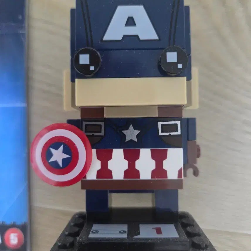 [BUNJANG] LEGO 41589 BrickHeadz Marvel Captain America / 레고 41589 브릭헤즈 마블 캡틴 아메리카 팝니다