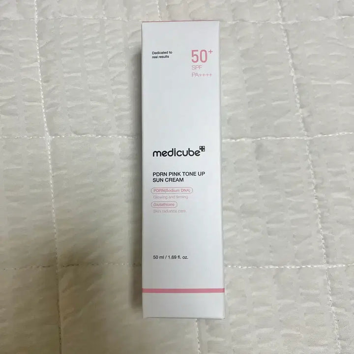 [BUNJANG] Medi-Cube PDRN Pink Tone-Up Sun Cream 50ml (Sealed) / (미개봉) 메디큐브 피디알엔 PDRN 핑크 톤업 선크림 50ml