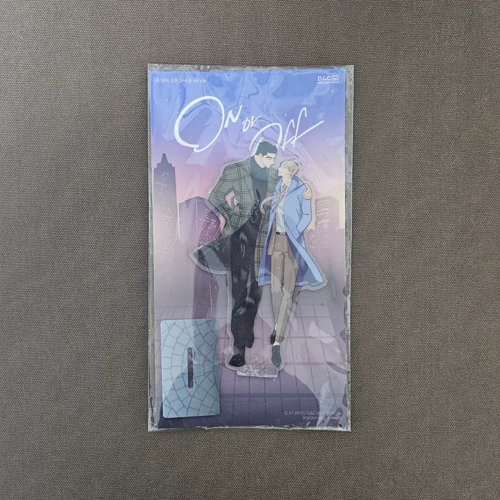 [BUNJANG] On or Off Vol. 3 &amp; 4 Set with Bonus Acrylic Stand BL / 온 오어 오프 3권 4권 세트 부록 아크릴 스탠드 비엘 BL