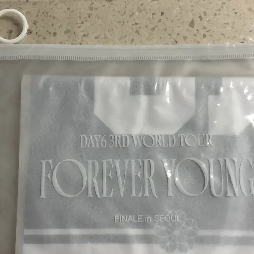 [BUNJANG] DAY6 Forever Young Finale Slogan / 데이식스 포에버영 피날레 슬로건