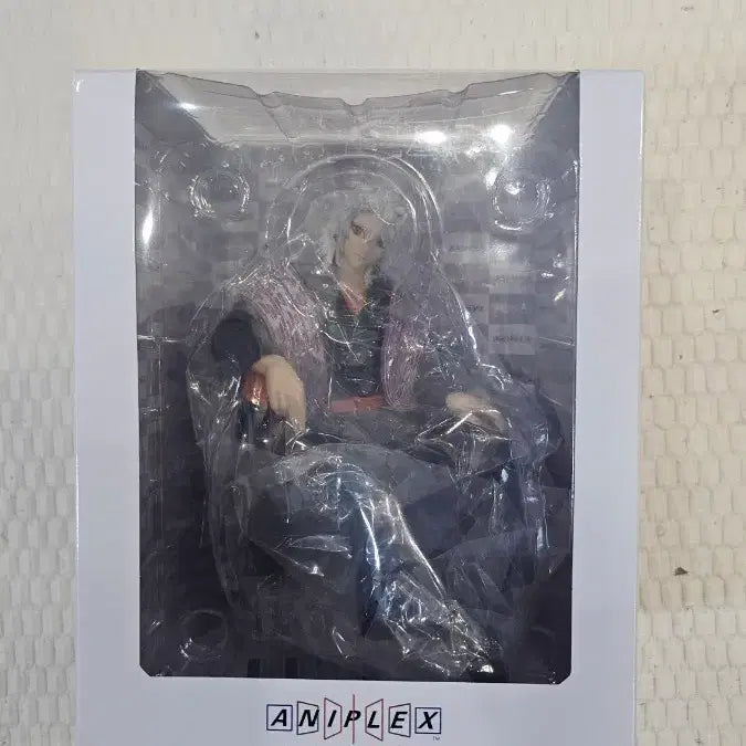 [BUNJANG] Aniplex Tengen Uzui Demon Slayer Figure (Sealed) / (미개봉)애니플렉스 텐겐 귀멸의칼날 팝니다.(현물)