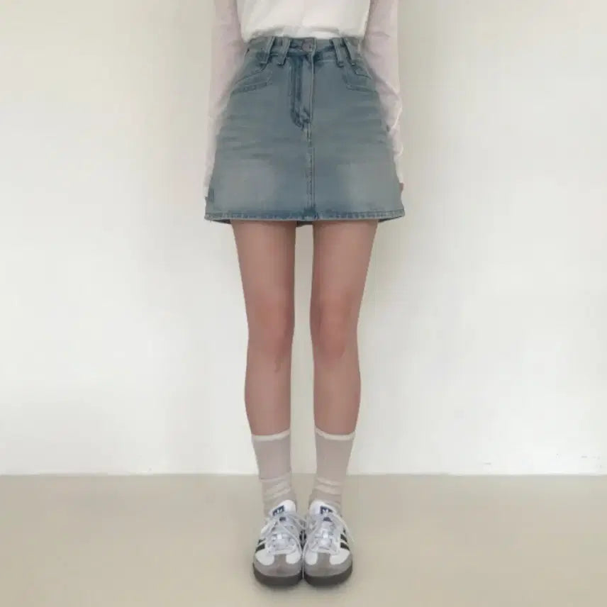 [BUNJANG] Vintage Washed A-Line Denim Skirt Light Blue L / 빈티지 워싱 A라인 청치마 연청 L