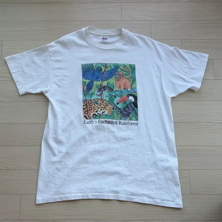 [BUNJANG] Anvil Single Stitch 90s Tropical Animal Print T-Shirt (XL/105) / 90s 싱글 스티치 아메리칸 빈티지 anvil 반팔 (105)