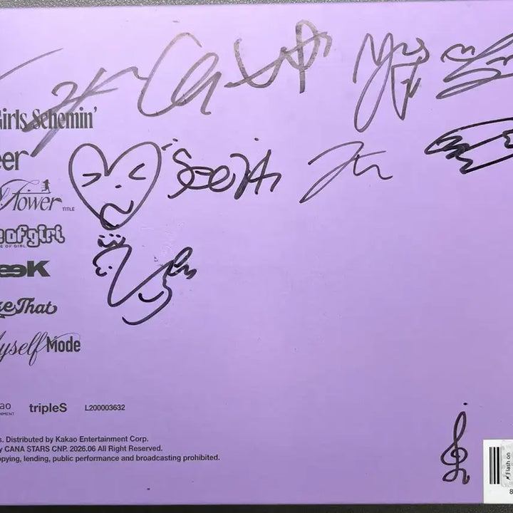 [BUNJANG] tripleS Autographed Album / 트리플에스 tripleS 친필 싸인 앨범
