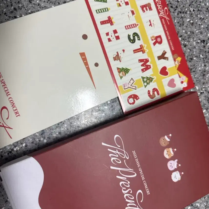 [BUNJANG] DAY6 The Present 2025 Concert Merchandise Socks and Stickers Bundle / DAY6 2025 클콘 &