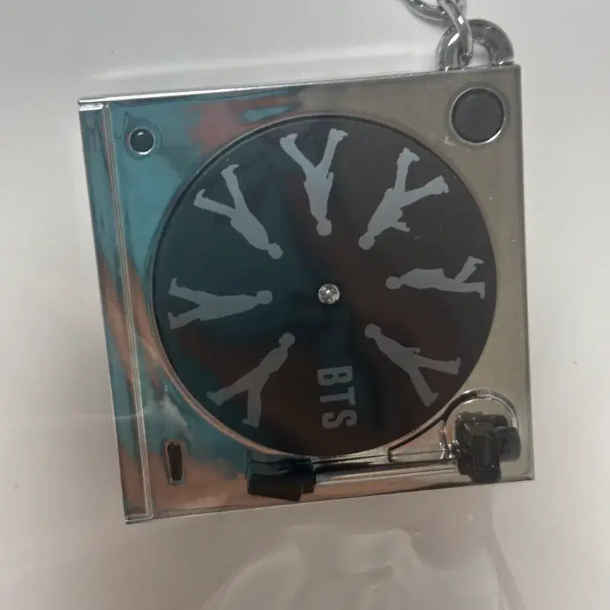 [BUNJANG] BTS Turntable Keyring / BTS 턴테이블 키링