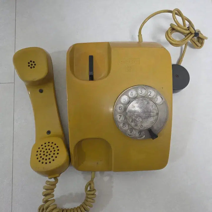 [BUNJANG] Goldstar Dial Telephone / 골드스타 다이얼 전화기