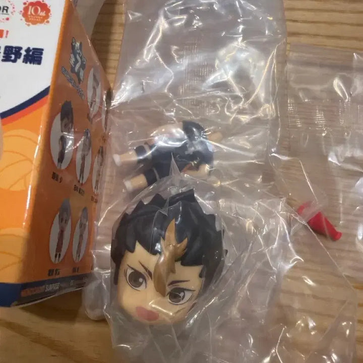 [BUNJANG] Haikyuu!! Tanaka Ryunosuke &amp; Nishinoya Yuu Surprise Nendoroid Mini Figures / 하이큐 타나카 니시노야 서프라이즈 미니넨도 피규어